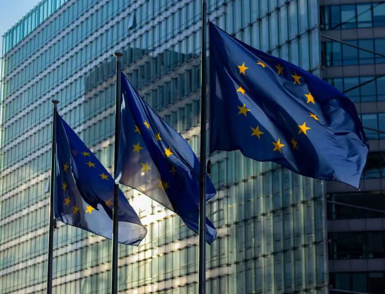 Accordo commerciale UE-USA: Federvini accoglie con favore il voto del Parlamento europeo sugli impegni tariffari transatlantici