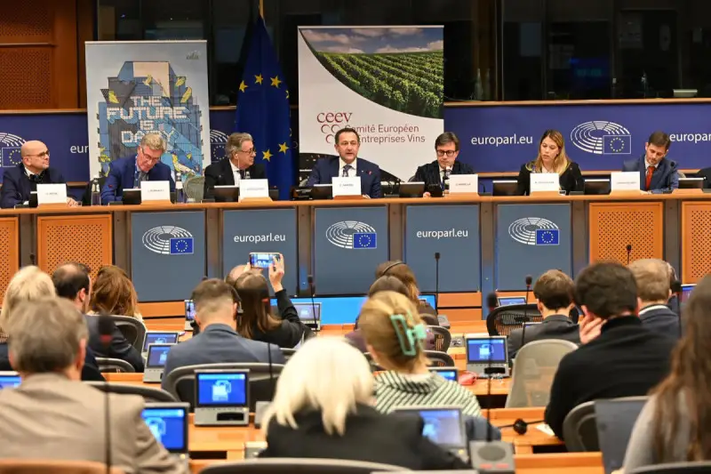 CEEV: nuove opportunit&agrave; per i settori europei del vino in Usa e Mercosur